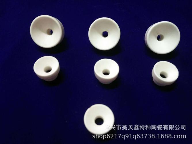 氧化铝陶瓷纺织配件 瓷碗、瓷眼、瓷轮、瓷棒与导丝器的性能与应用指南